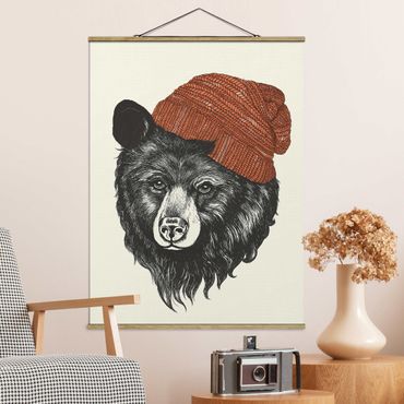 Foto su tessuto da parete con bastone - Laura Graves - Illustrazione Orso Con Red Cap Disegno - Verticale 4:3