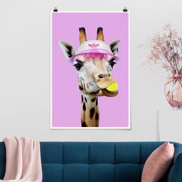 Poster - Jonas Loose - Giraffa che gioca tennis - Verticale 3:2