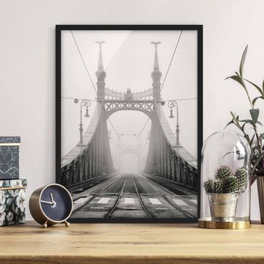 Poster con cornice - Bridge In Budapest - Verticale 4:3