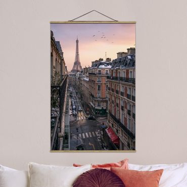Foto su tessuto da parete con bastone - La torre Eiffel al tramonto - Verticale 2:3