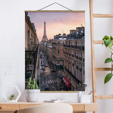 Foto su tessuto da parete con bastone - La torre Eiffel al tramonto - Verticale 3:4