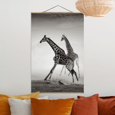 Foto su tessuto da parete con bastone - Giraffe Caccia - Verticale 3:2