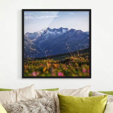 Poster con cornice - Prato fiorito nelle montagne