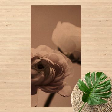 Tappetino di sughero - Focus su fioritura scura - Formato verticale 1:2