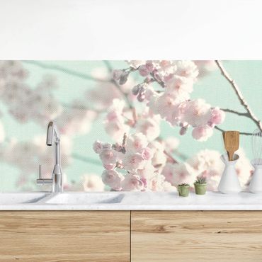 Rivestimento cucina - Danza di fiori di ciliegio su struttura di lino