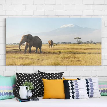 Stampa su tela - Elephants In Front Of The Kilimanjaro In Kenya - Panoramico