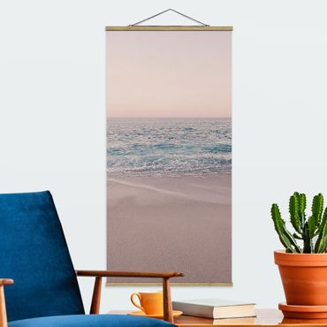 Foto su tessuto da parete con bastone - Spiaggia oro rosa la mattina - Verticale 1:2