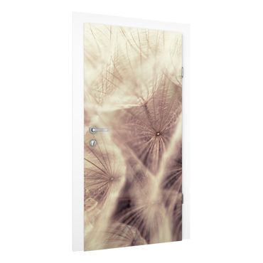 Carta da parati per porte - Detailed dandelions macro shot with vintage blur effect
