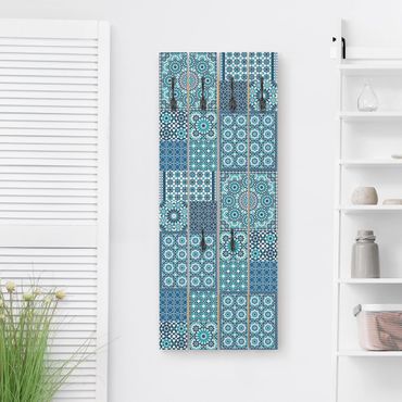 Appendiabiti in legno - Moroccan mosaic tiles turquoise - Ganci neri - Verticale