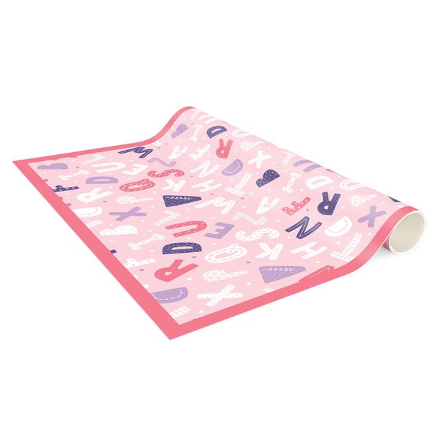 tappeti moderni soggiorno grandi Alfabeto con cuori e puntini in rosa chiaro con cornice