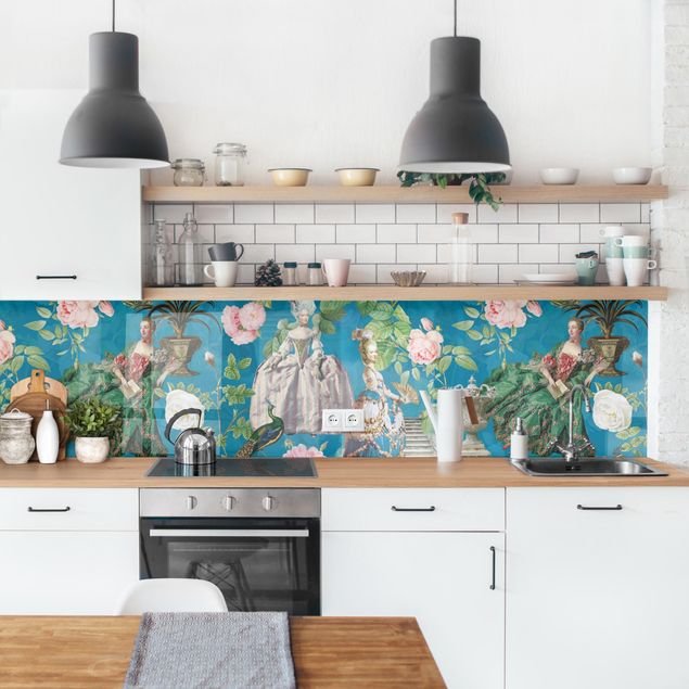 Rivestimenti per cucina con disegni Abito opulento in un roseto su blu