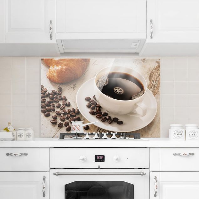 Decorazioni cucina Tazza di caffè a vapore con chicchi di caffè