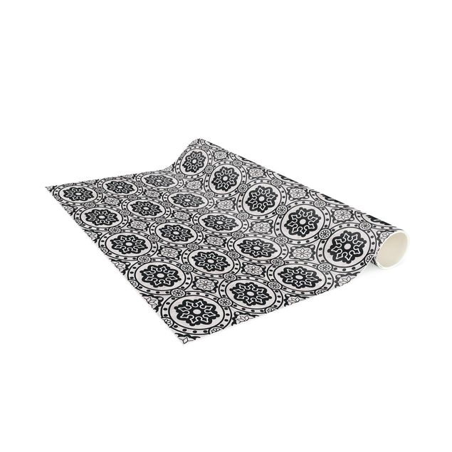 tappeto design moderno Piastrelle floreali bianco e nero