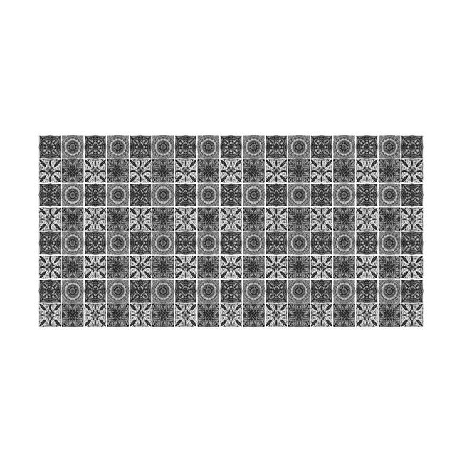 tappeto salotto moderno grigio Mix di motivi mandala orientali in nero con aspetto glitterato