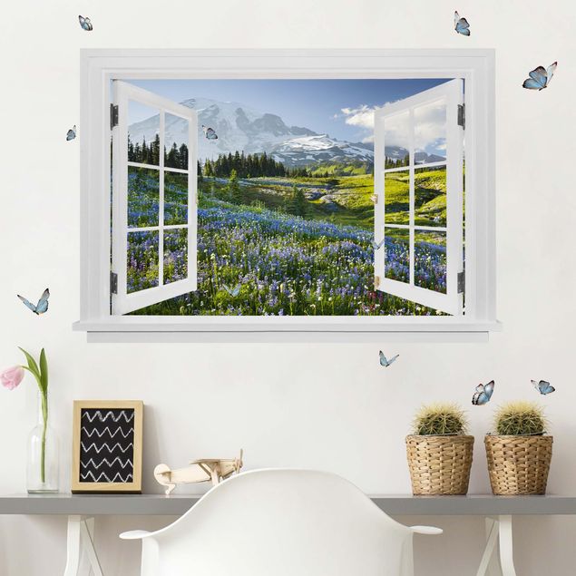 Stickers murali piante Finestra aperta Prato di montagna con fiori davanti al monte Rainier e farfalle