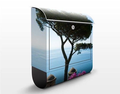 Cassette della posta con paesaggio Vista dal giardino sul mare