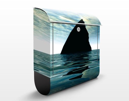 Cassette della posta con paesaggio Attacco di squalo