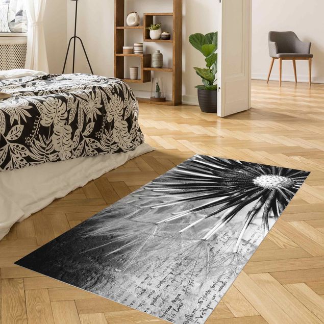 tappeto design moderno Soffione in bianco e nero