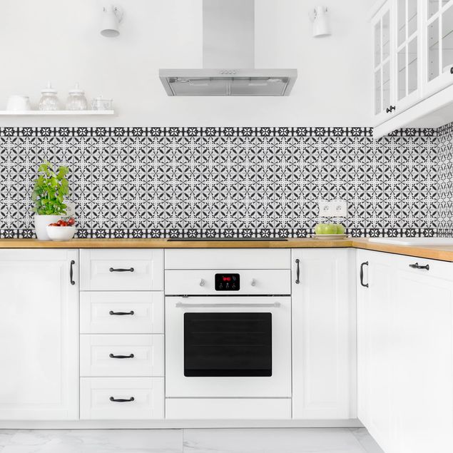 Rivestimento cucina bianco e nero Mix di piastrelle geometriche Fiore Nero