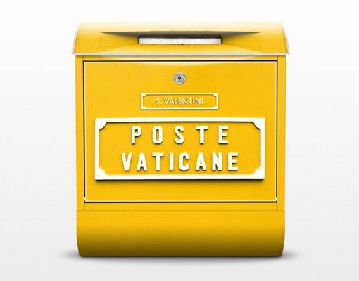 Cassetta postale gialla In Vaticano