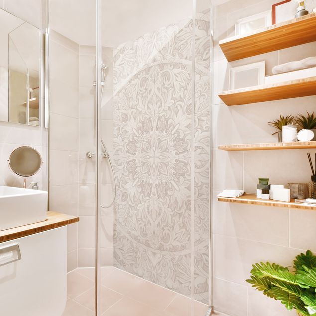 Rivestimento per doccia - Ornamento mandala in acquerello beige