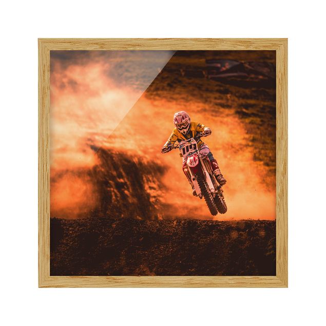 Quadri arancioni Motocross nella polvere