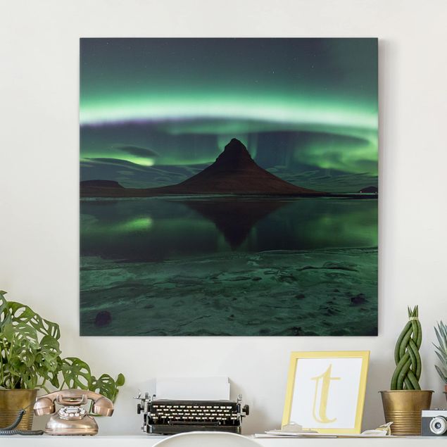 Quadri su tela con montagne L'aurora boreale in Islanda