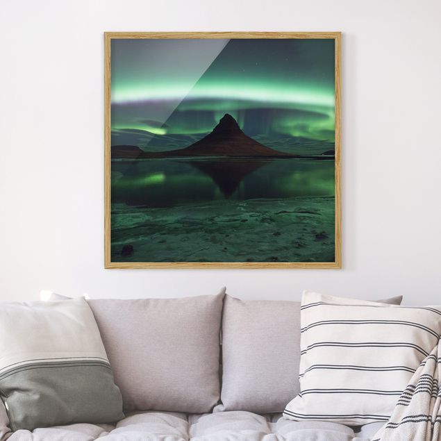 Quadri montagne L'aurora boreale in Islanda