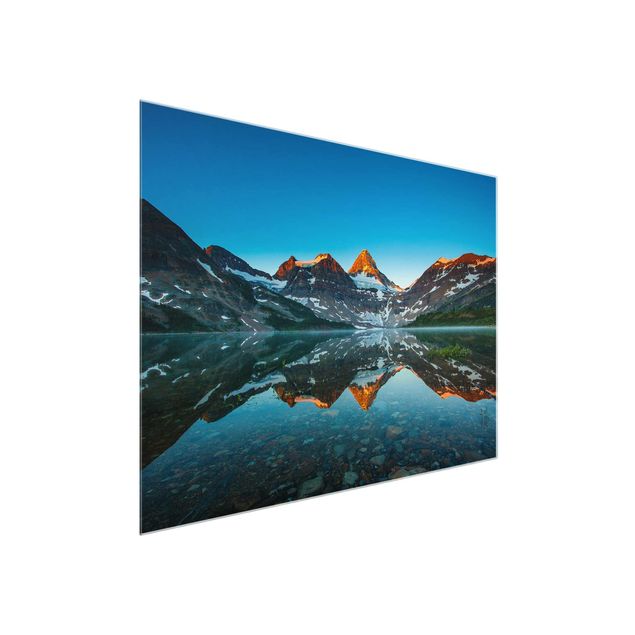 Quadri in vetro con paesaggio Paesaggio montano sul lago Magog in Canada
