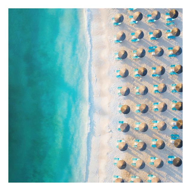 Quadri spiaggia Spiaggia di sabbia bianca con ombrelloni di paglia