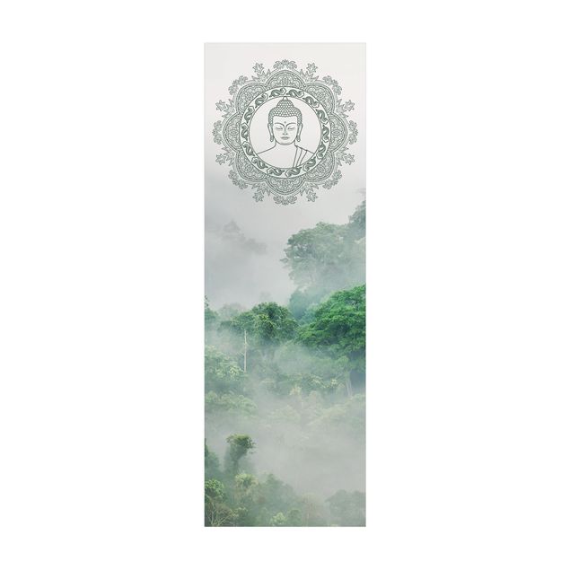 tappeto verde Mandala di Buddha nella nebbia