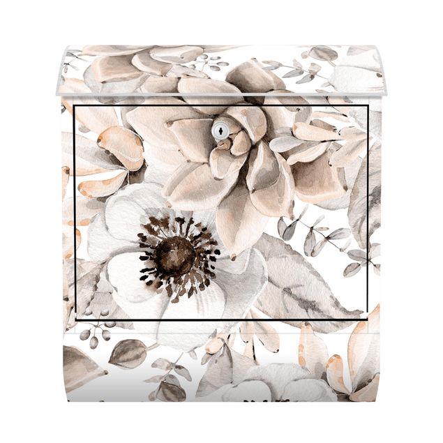 Cassette della posta beige Composizione ad acquerello con succulente e boccioli di fiori