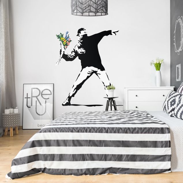 Adesivo murale - Lancio di fiori - Brandalised ft. Graffiti by Banksy