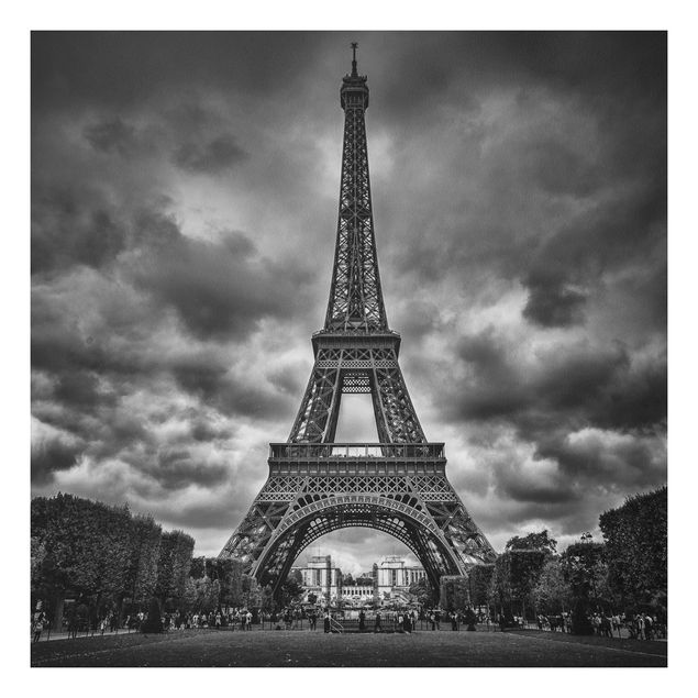 Quadri moderni per arredamento Torre Eiffel davanti alle nuvole in bianco e nero