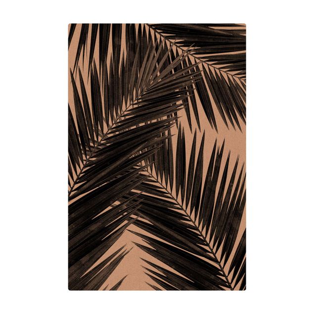 Tappetino di sughero - Scorcio tra foglie di palme in bianco e nero - Formato verticale 2:3