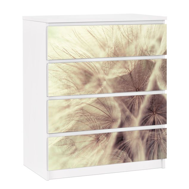 Pellicole adesive per mobili cassettiera Malm IKEA Macro ripresa dettagliata di un Soffione con effetto sfocato vintage