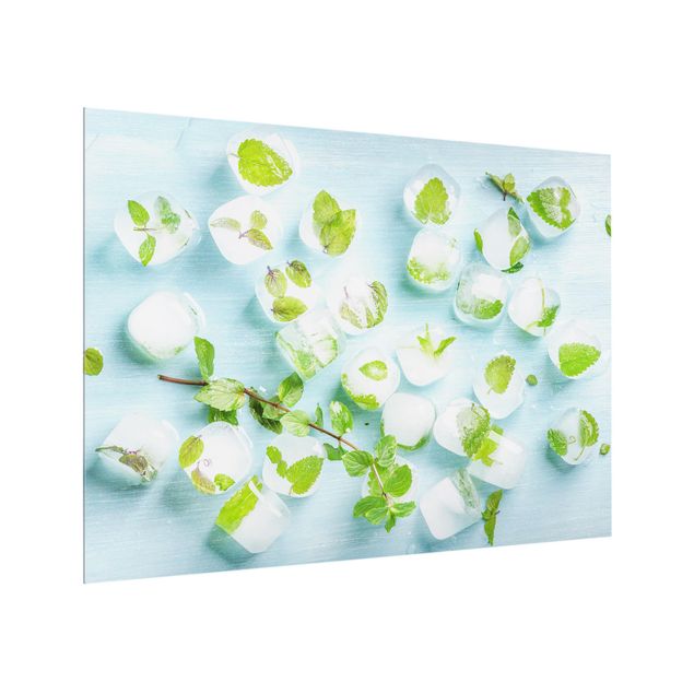 Paraschizzi cucina Cubetti di ghiaccio con foglie di menta