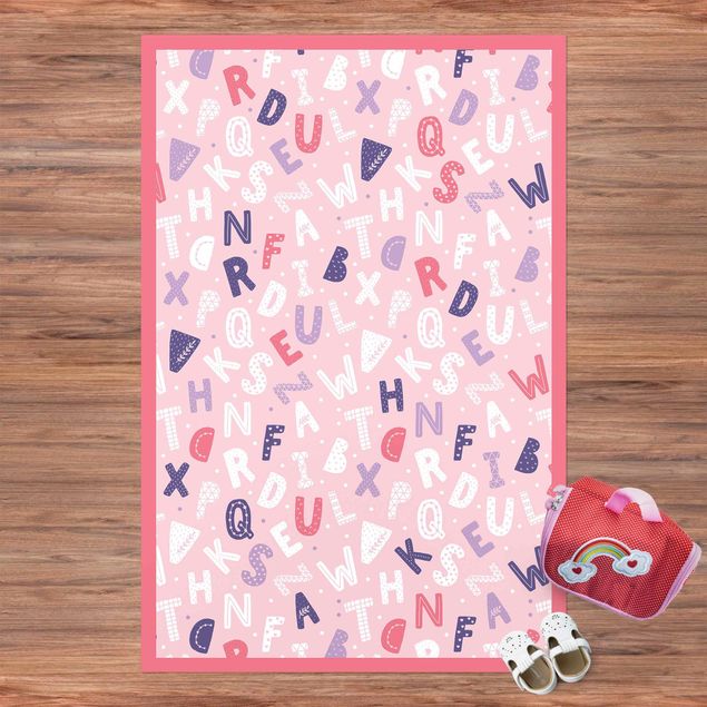 tappeto per terrazzo esterno Alfabeto con cuori e puntini in rosa chiaro con cornice