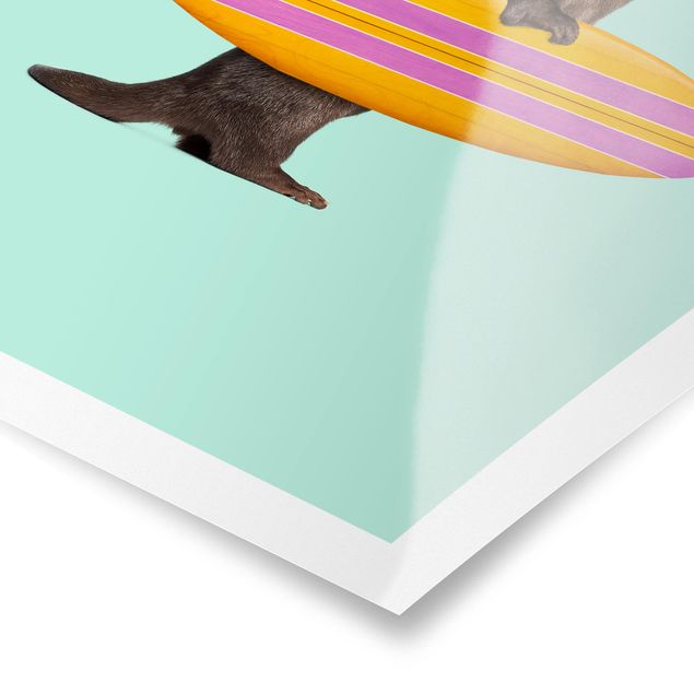 Quadri Jonas Loose Lontra con tavola da surf