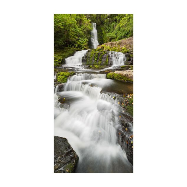Tappeti con motivi naturali Le cascate Upper Mclean in Nuova Zelanda