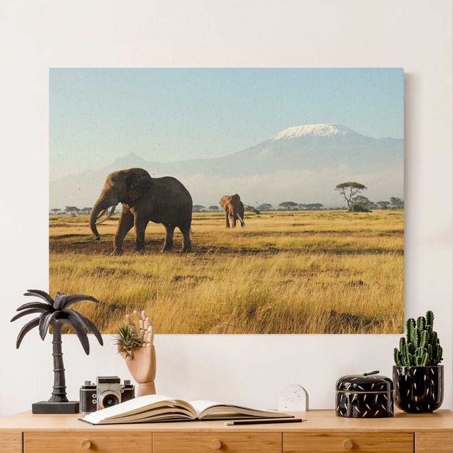 Quadri su tela con elefanti Elefanti di fronte al Kilimangiaro in Kenya
