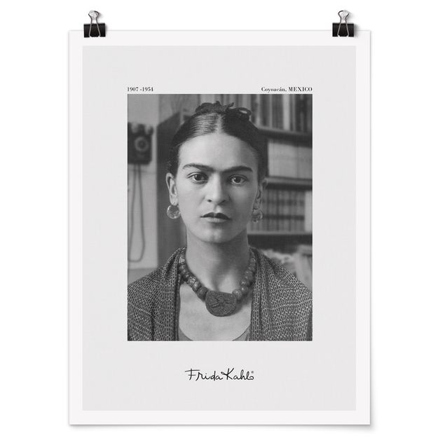 Riproduzioni quadri Ritratto fotografico di Frida Kahlo in casa