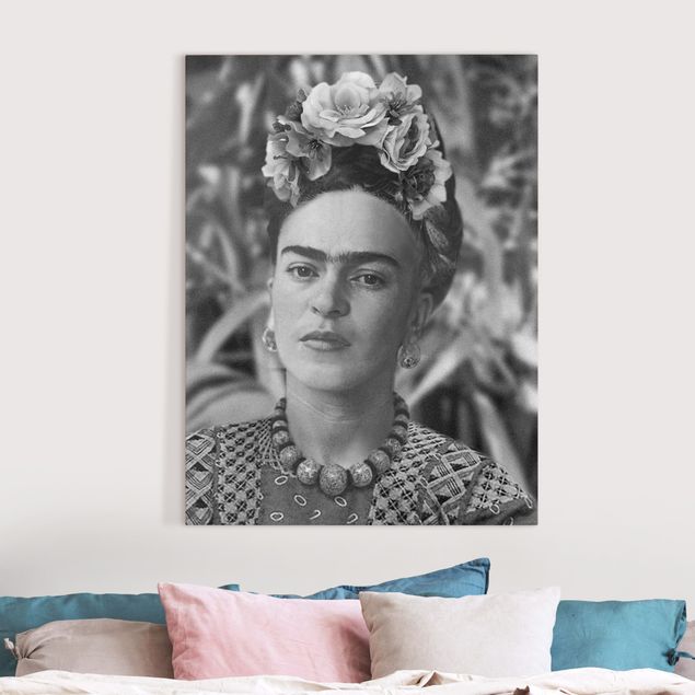 Riproduzioni Ritratto fotografico di Frida Kahlo con corona di fiori