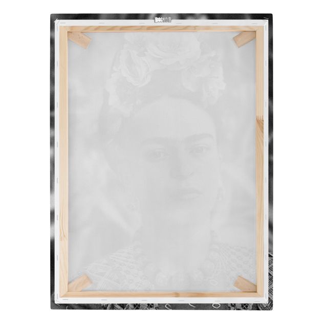 Stampe su tela Ritratto fotografico di Frida Kahlo con corona di fiori