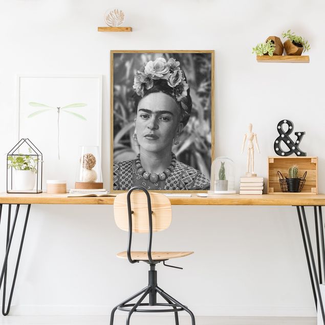 Quadri con cornice in bianco e nero Ritratto fotografico di Frida Kahlo con corona di fiori