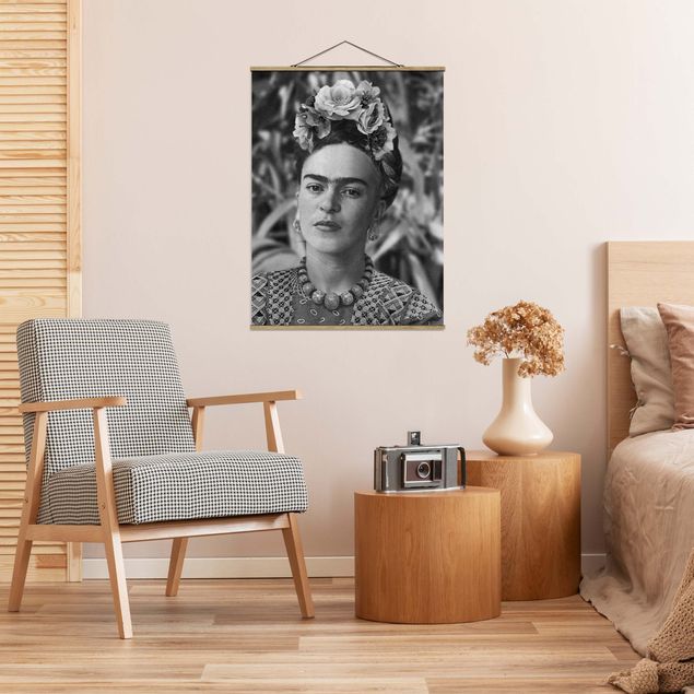 Quadri moderni bianco e nero Ritratto fotografico di Frida Kahlo con corona di fiori