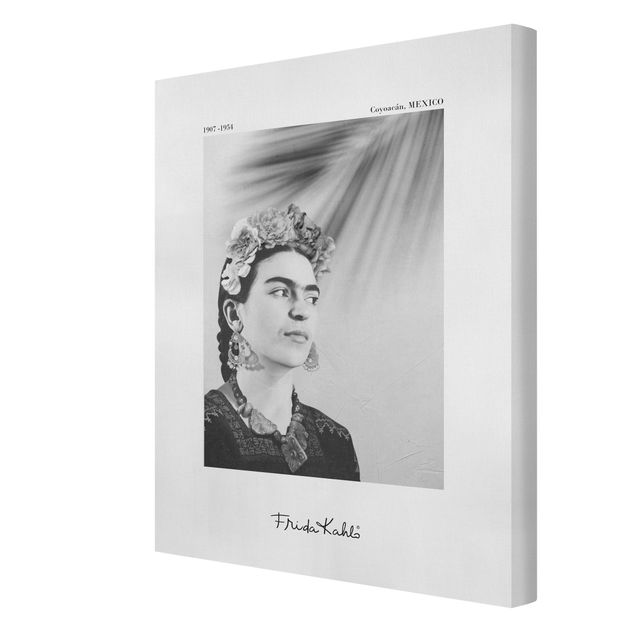 Stampe Ritratto di Frida Kahlo con gioielli