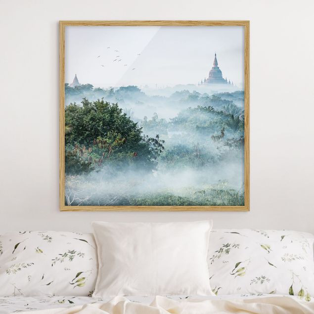 Quadri paesaggistici Nebbia mattutina sulla giungla di Bagan
