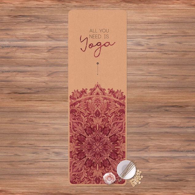 tappeto moderno Testo All You Need Is Yoga Rosso