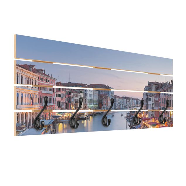 Appendiabiti Sera sul Canal Grande a Venezia
